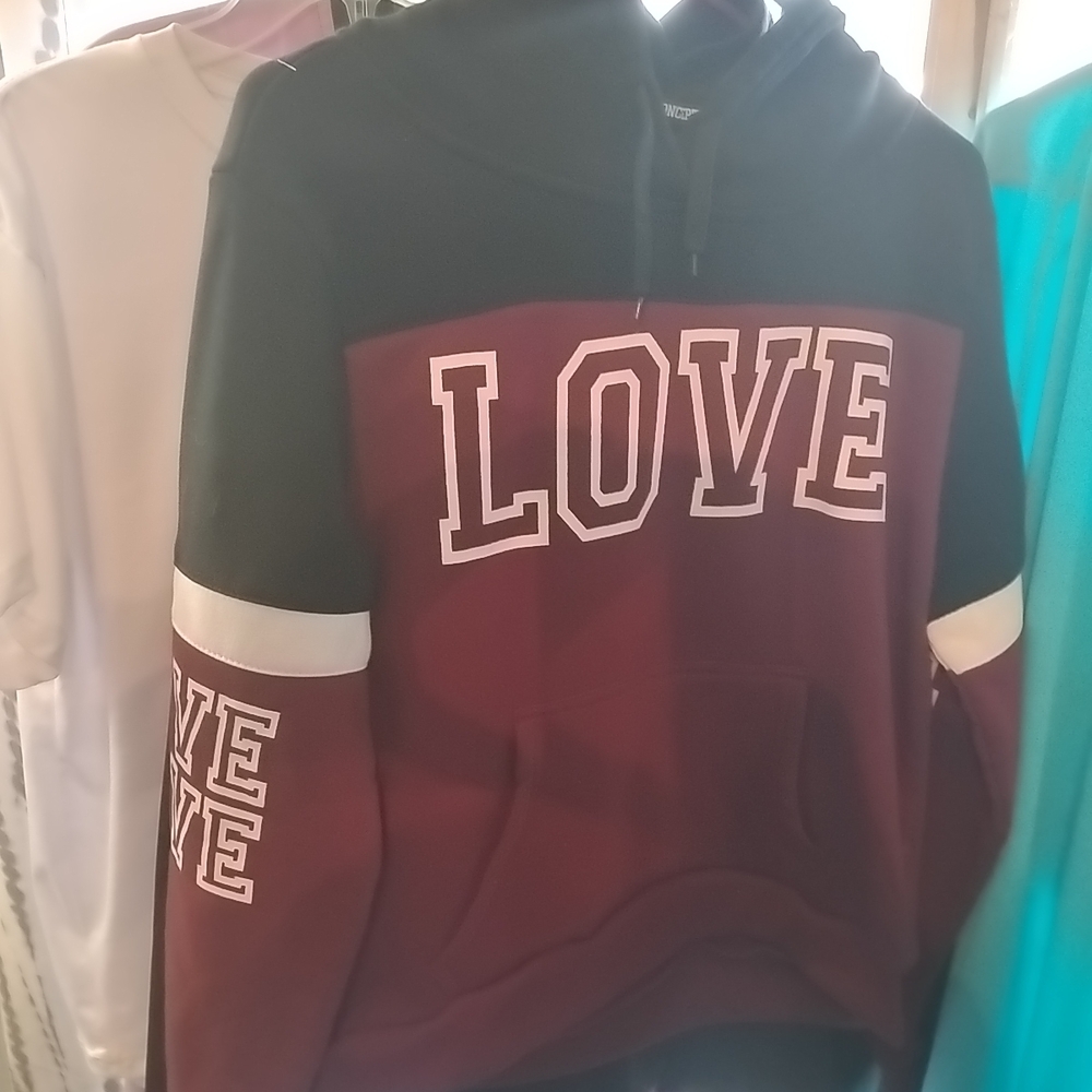 Women's Love Graphic Hoodie - Black and Burgundy